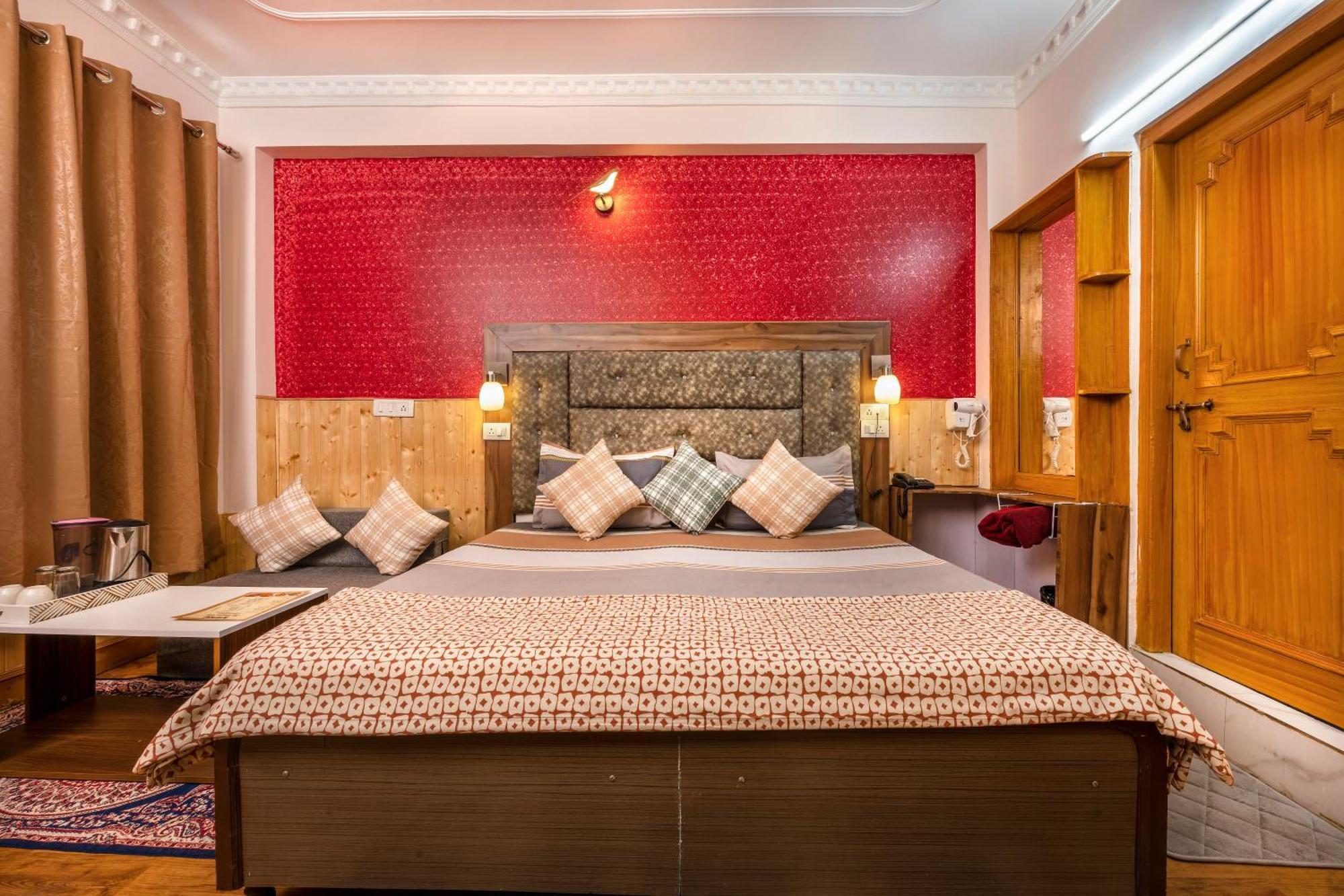 The Bougainvillea, Mcleodganj Dharamshala Exterior photo